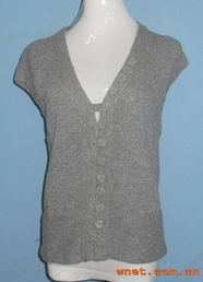 盈富針織時裝 專注設(shè)計(jì)，引領(lǐng)針織時尚新潮流